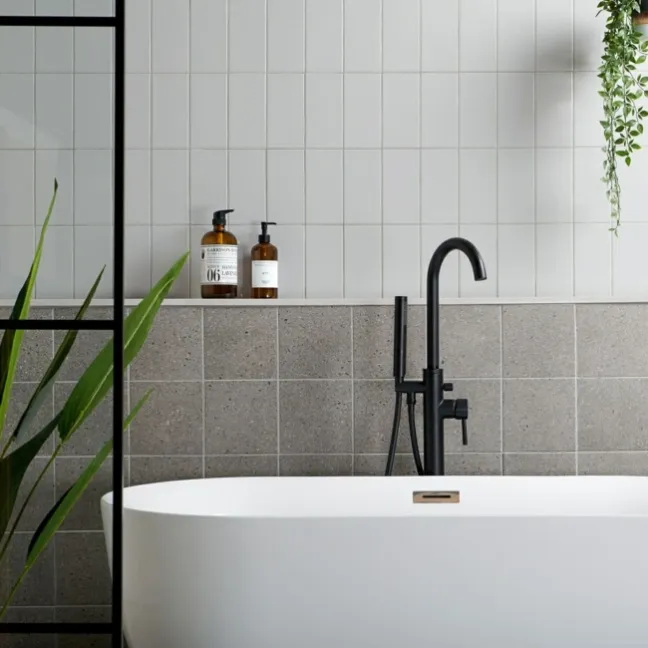 London Bridge Grey Gloss Flat Metro Wall Tiles