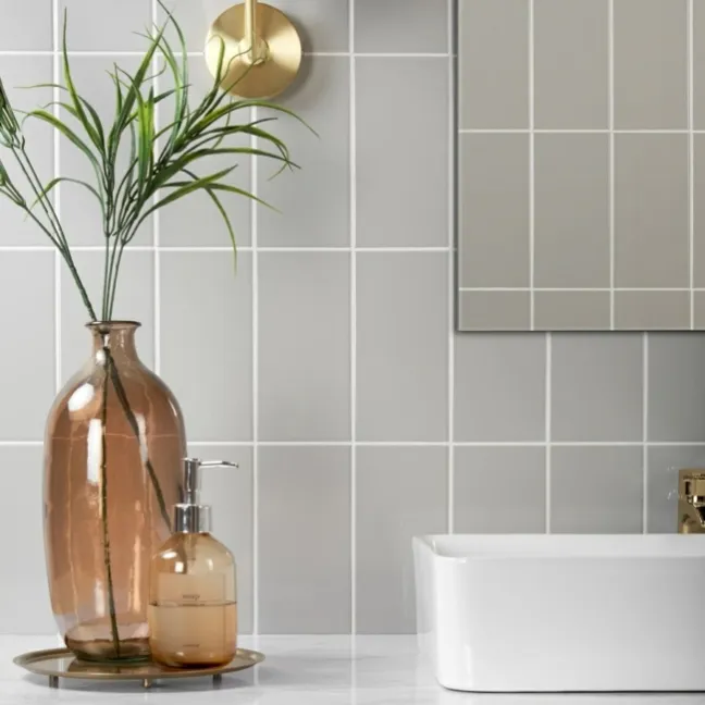 Flat Marble Arch Gloss Grey Metro Wall Tiles