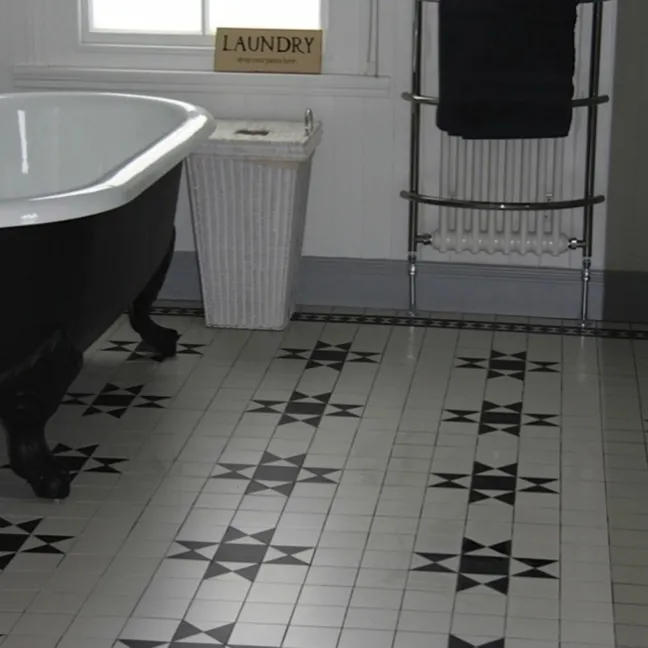 Gosford Black and White Border Tiles