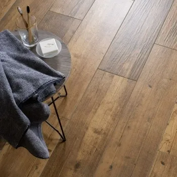 Suar Tile