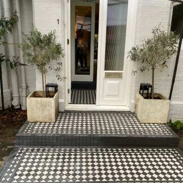 Churchill Snow & Midnight Black and White Matt Mosaic Corner Tiles