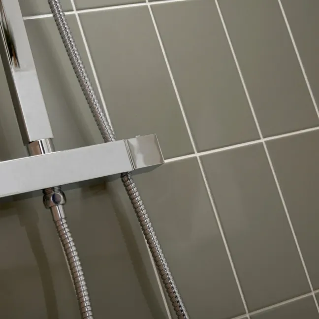 Flat Greenwich Green Gloss Metro Wall Tiles