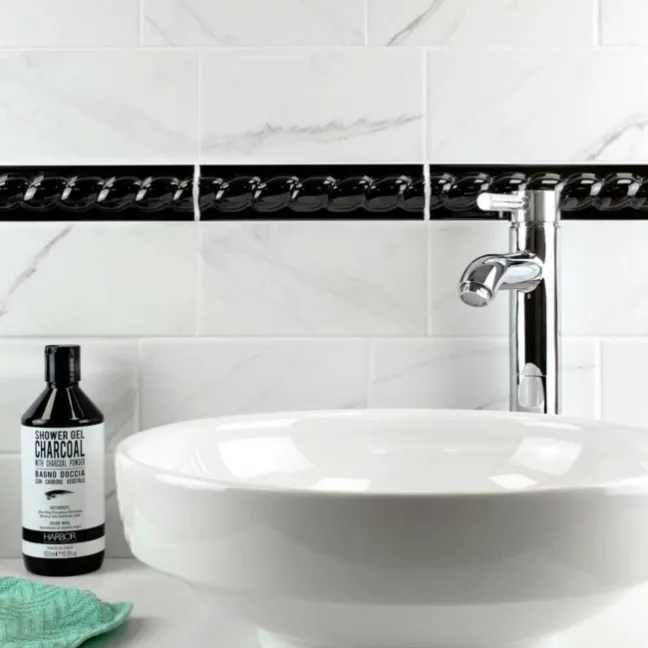 Vena Biana Flat Matt Marble Effect Metro Tiles 20x10