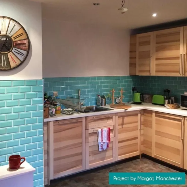 Antique Varenne Crackle Metro Teal Gloss Metro Tiles