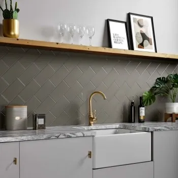 Flat Kentish Town Gloss Grey Metro Tiles