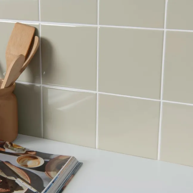 Monocolour Rico Beige Gloss Flat Square Wall Tiles 150x150