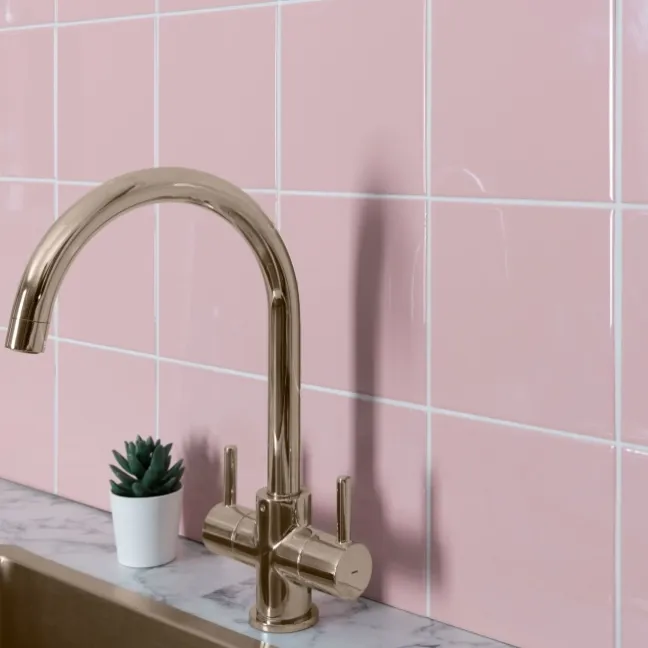Monocolour Rico Pink Gloss Flat Square Wall Tiles 150x150