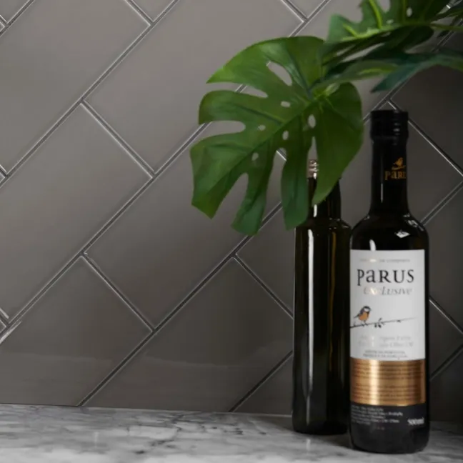 Flat Kentish Town Gloss Grey Metro Tiles