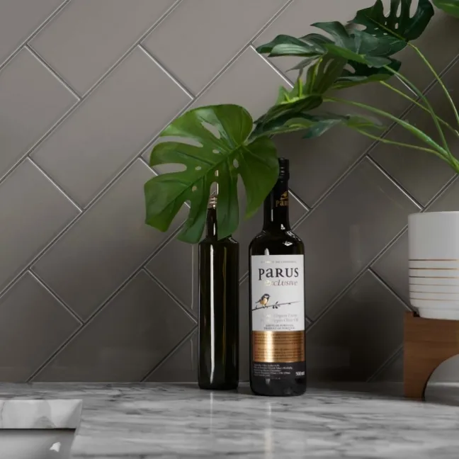 Flat Kentish Town Gloss Grey Metro Tiles