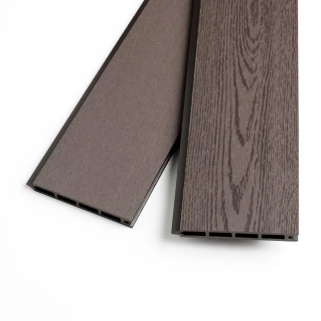 LuxeLine® Classic Curve Top Lattice Design Screen with Walnut Composite Fence Panels & Concrete Post