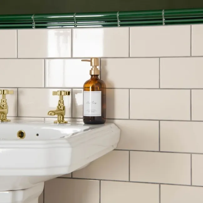 Monocolour Rico Cream Gloss Flat Metro Wall Tiles 200x100