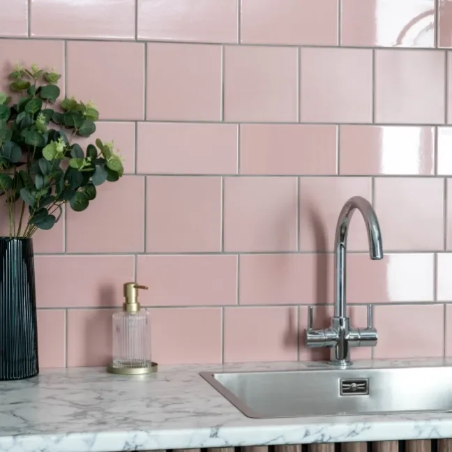Monocolour Rico Pink Matt Flat Square Wall Tiles 150x150