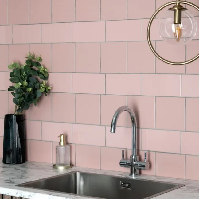 Monocolour Rico Pink Matt Flat Square Wall Tiles 150x150