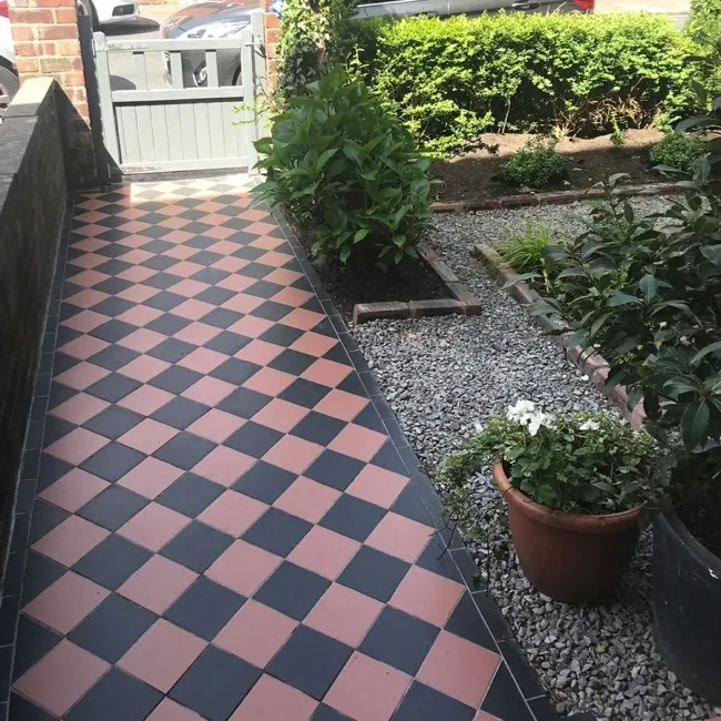 Cava Victorian Black Tiles