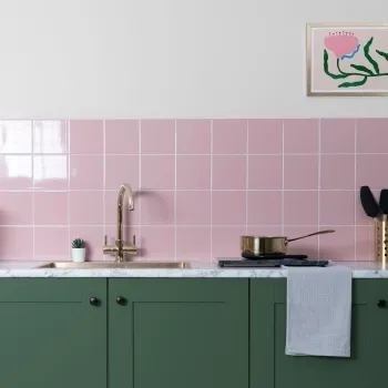 Monocolour Rico Pink Gloss Flat Square Wall Tiles 150x150