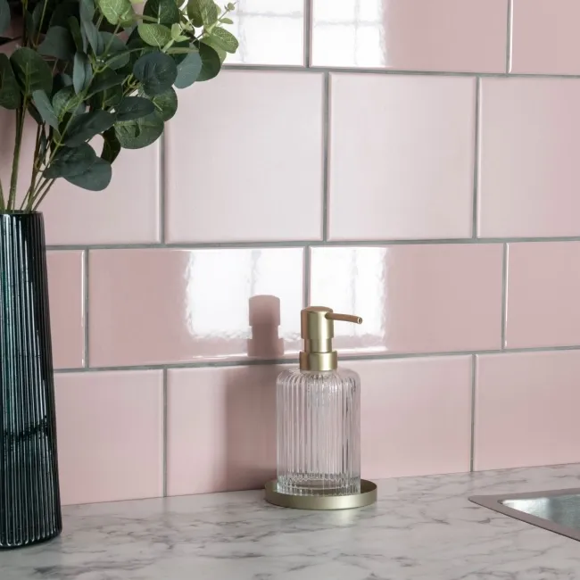 Monocolour Rico Pink Matt Flat Square Wall Tiles 150x150