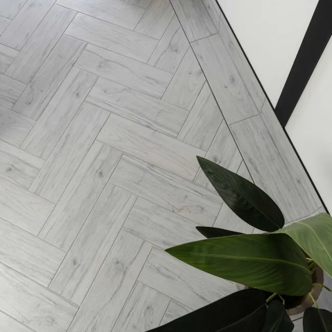 Friston White Oak Wood Effect Porcelain Floor Tiles