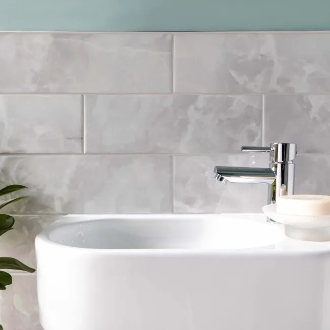 Passion Onyx Clouds Light Grey Marble Effect Wall Tiles