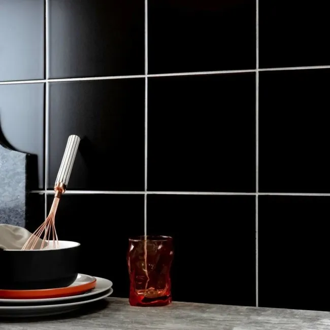 Spellbound Black Matt Small Plain Wall tiles