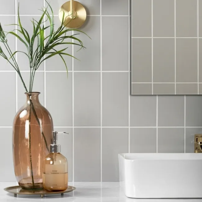 Flat Marble Arch Gloss Grey Metro Wall Tiles