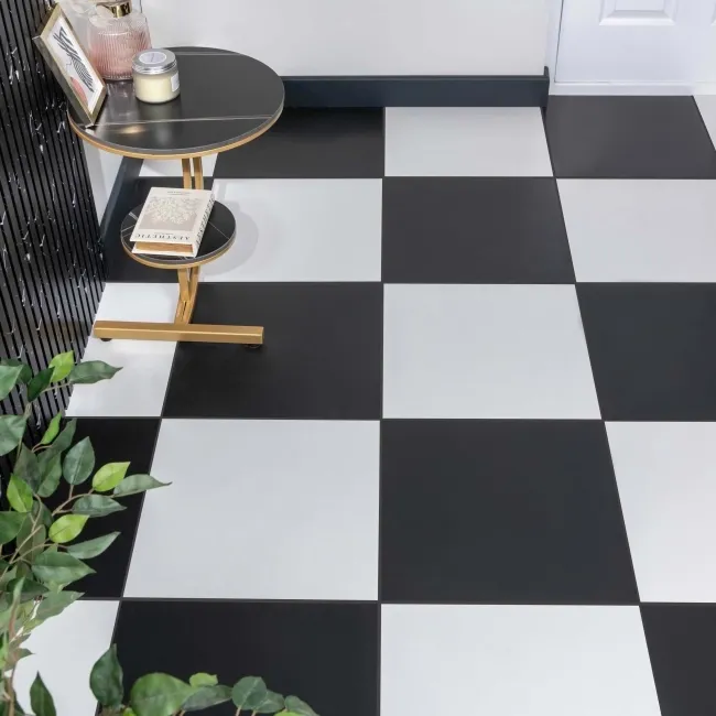 10.39 SQM Clearance Ebony Matt Pure White Tile (Unboxed)