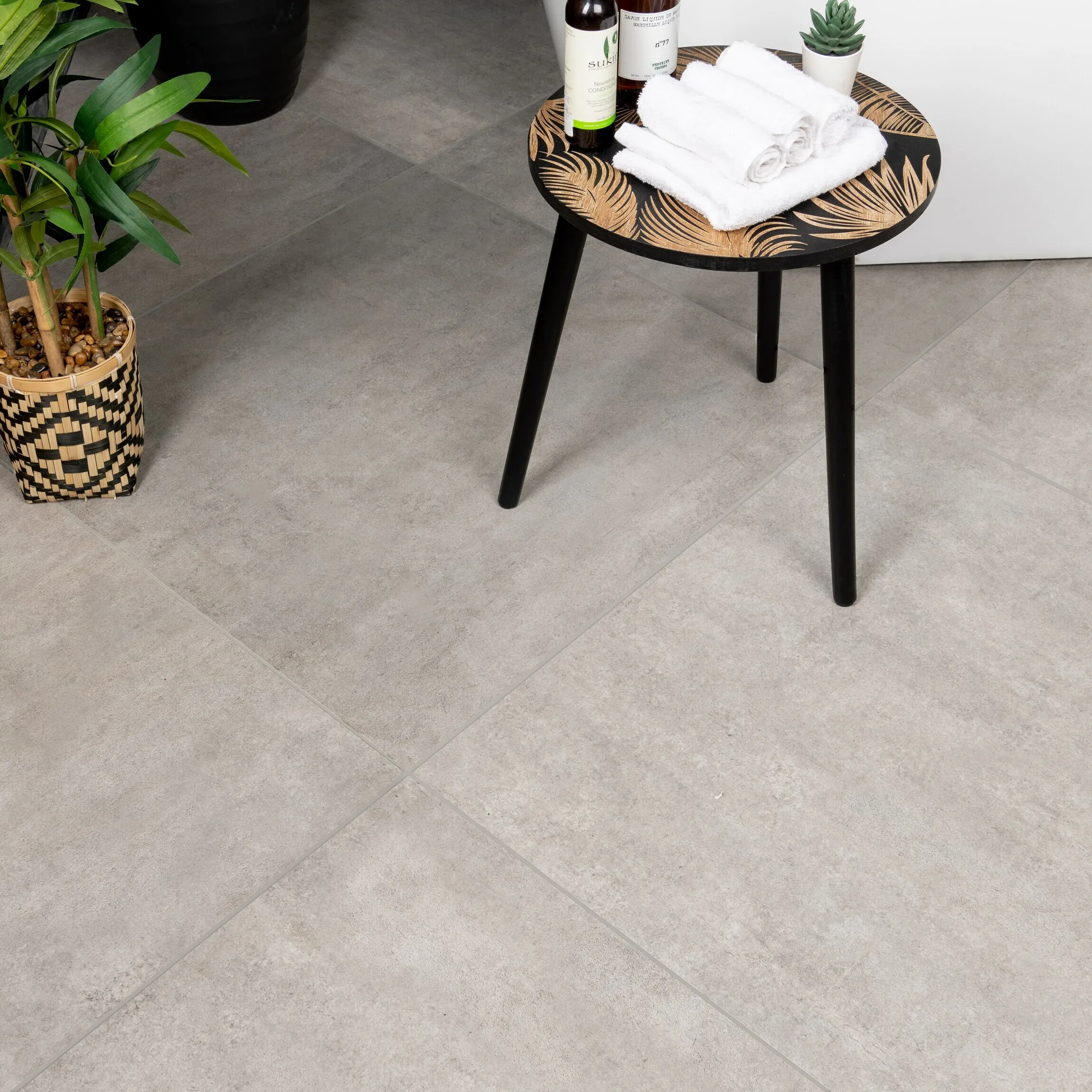 CLAY STONE GREY