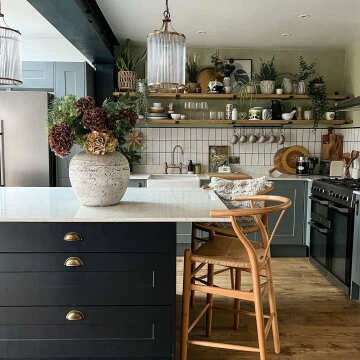 Rustic Ceramic White Gloss Mini Metro Wall Tiles