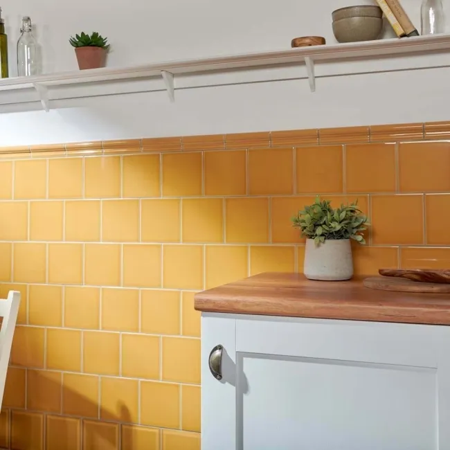 Capsule® Yellow Gloss Flat 150x150 Wall Tiles