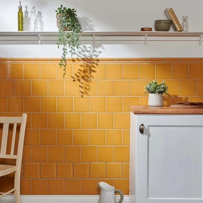 Capsule® Yellow Gloss Flat 150x150 Wall Tiles
