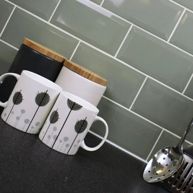 Greenwich Ceramic Gloss Green Metro Tiles