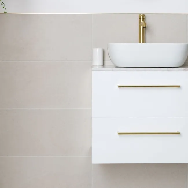 Driftstone Matt White Stone Effect Wall and Floor Tiles