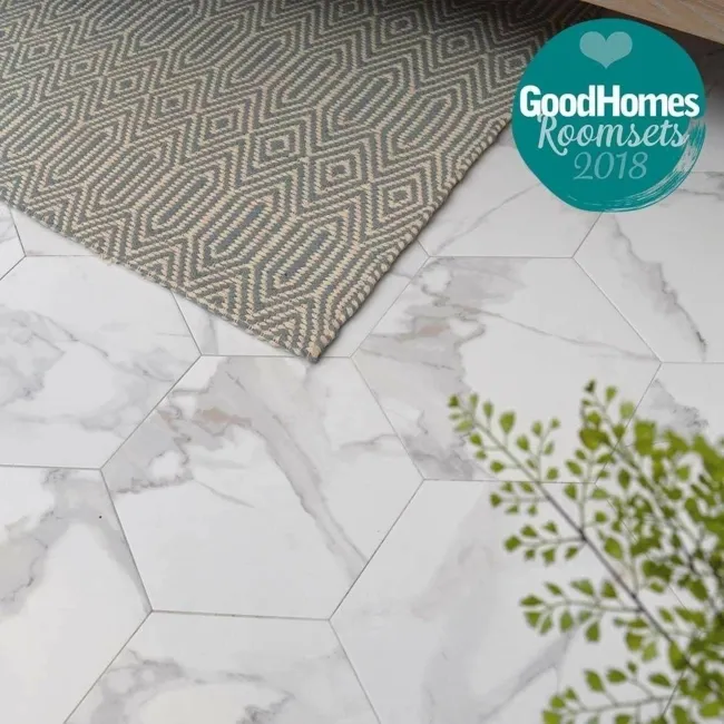 Voronoi White Marble Effect Hexagon Tiles