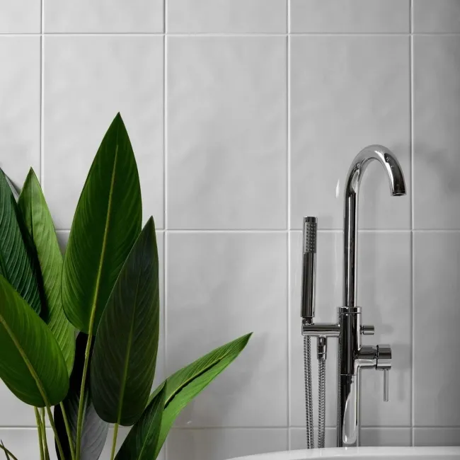 Innocence White Bumpy Gloss Plain Wall Tiles