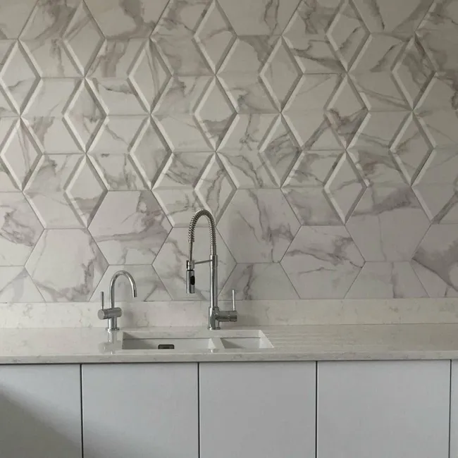 Voronoi White Marble Effect Hexagon Tiles
