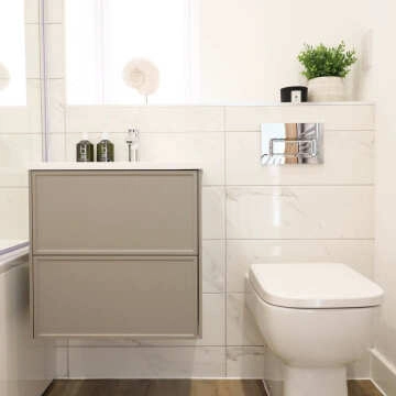 Raffinato White Gloss Carrara Marble Effect Ceramic Wall Tiles