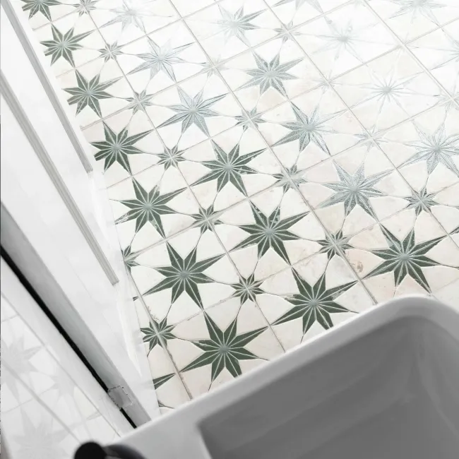 Cinders® Lux Star Forest Layer Tech Pattern Tiles