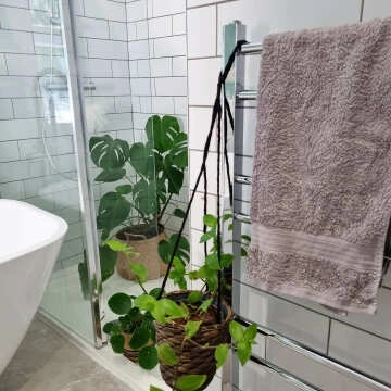 Rhian White Gloss Brick Ceramic Wall Tiles