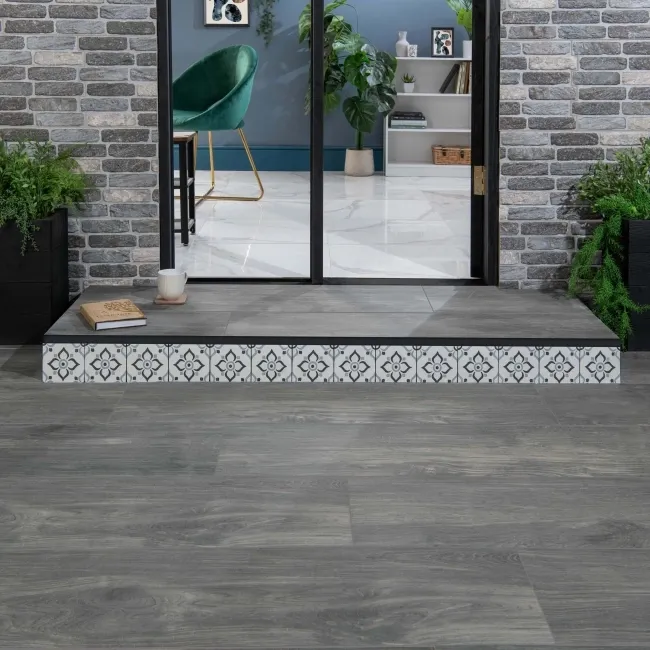 Genesis Black 22.5mm Porcelain Paving Slab Trim