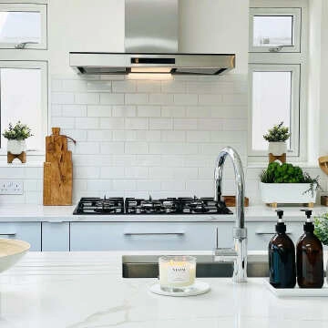 Whitechapel Gloss Flat White Mini Metro Tiles