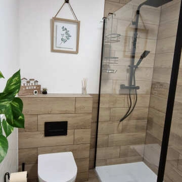 Friston Oak Wood Effect Porcelain Floor Tiles