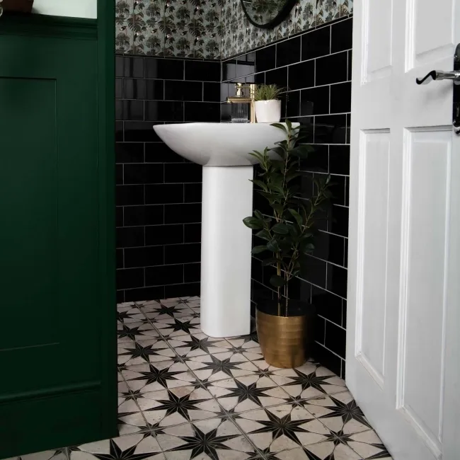 Cinders® Lux Star Noir Layer Tech Pattern Tiles