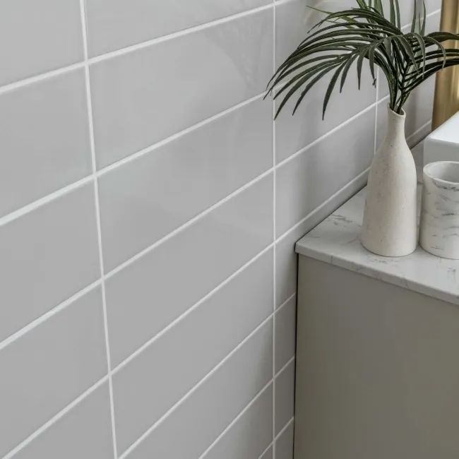 Linear Light Grey Gloss Brick Shape Wall Tiles 300x100