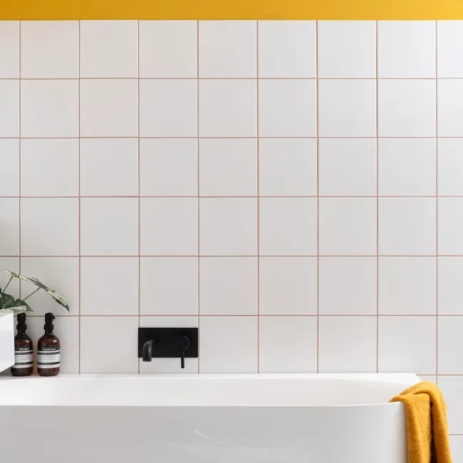 MonoEdge White Matt Ceramic Wall Tiles 200x200