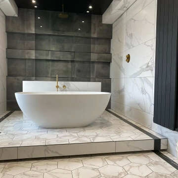 Voronoi White Marble Effect Hexagon Tiles