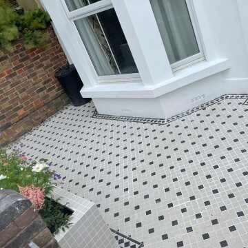 Churchill Snow & Midnight Black and White Matt Mosaic Corner Tiles