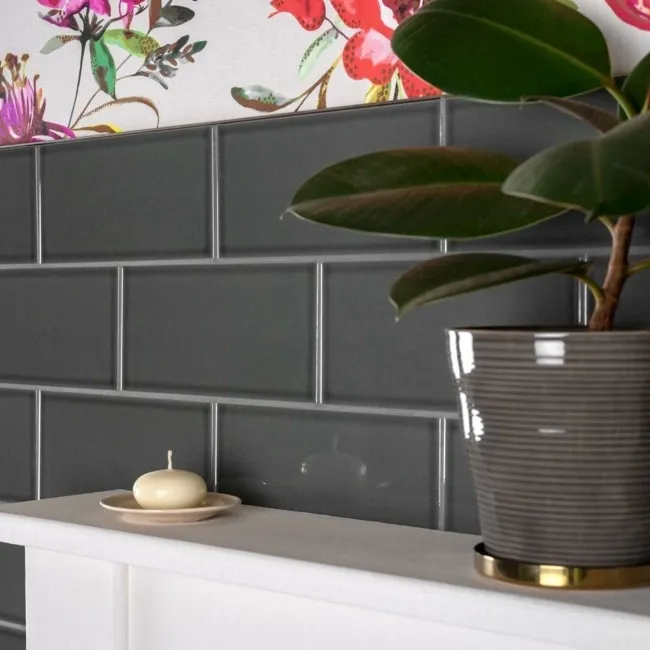 Craquelure Ash Gloss Grey Metro Tiles