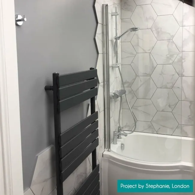 Voronoi White Marble Effect Hexagon Tiles