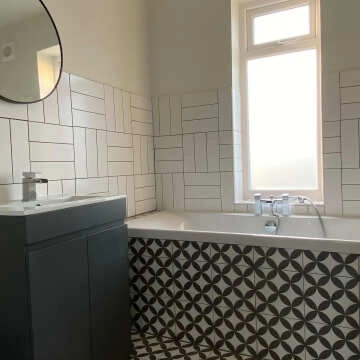 Linear White Matt Brick Shape Wall Tiles 300x100