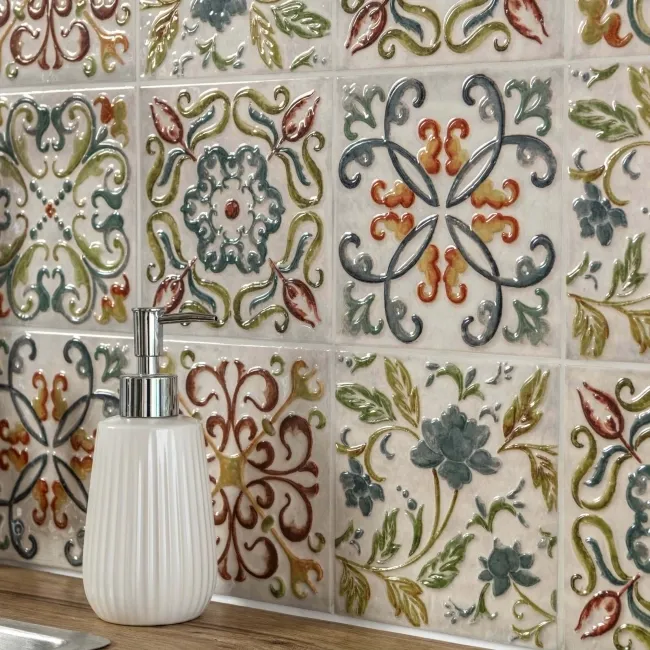 Lucy Flower Embossed Gloss Decor Wall Tiles