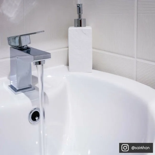 Hoxley Frost Linear Tiles